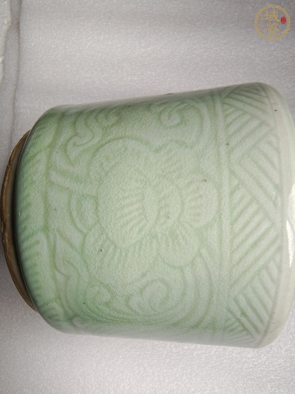 古玩陶瓷豆青釉圈足筒式香爐真品鑒賞圖