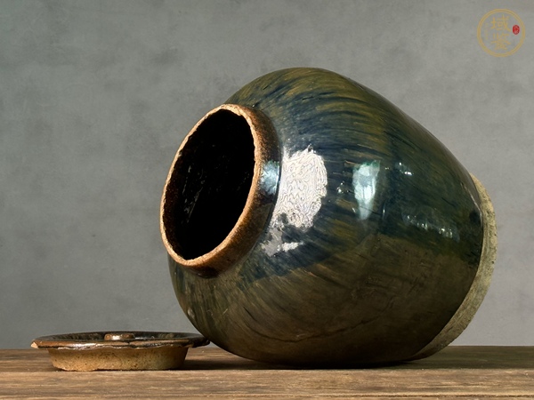 古玩陶瓷藍(lán)毫茶葉罐真品鑒賞圖