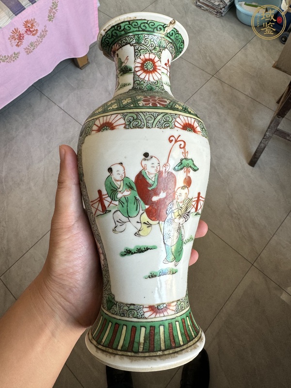 古玩陶瓷五彩嬰戲圖觀音瓶真品鑒賞圖