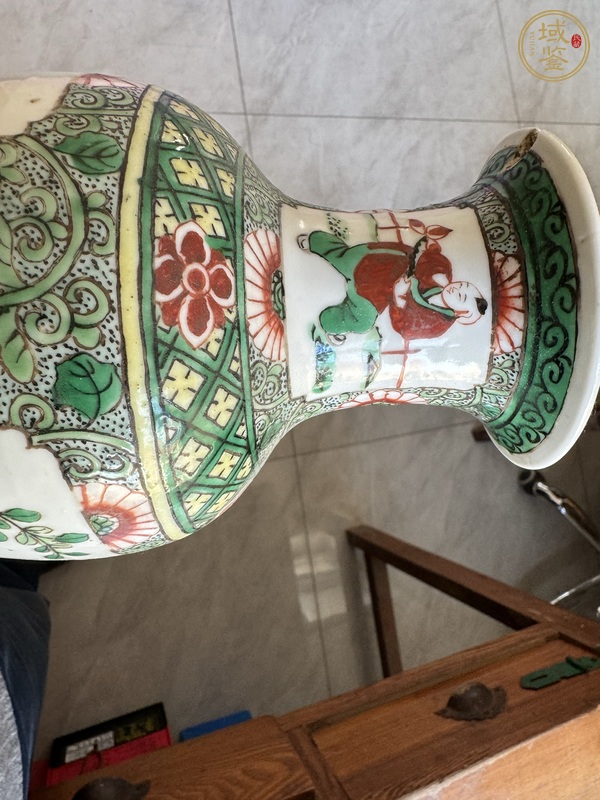 古玩陶瓷五彩嬰戲圖觀音瓶真品鑒賞圖