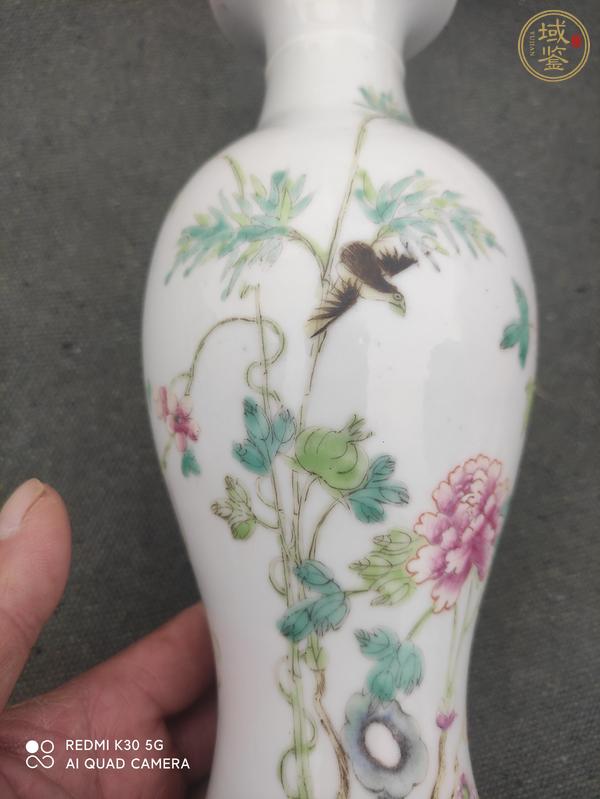 古玩陶瓷粉彩花鳥(niǎo)紋撇口瓶真品鑒賞圖