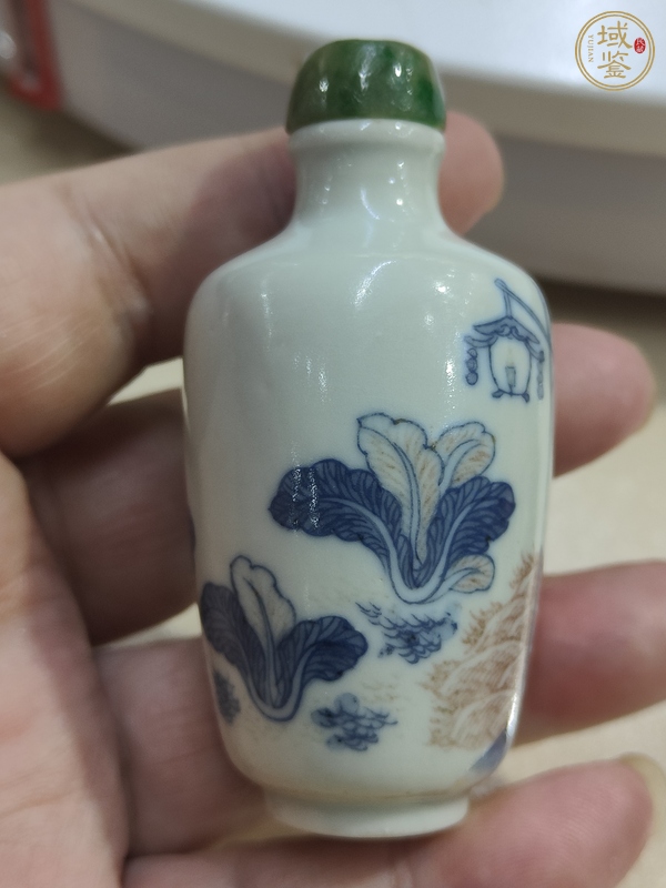 古玩陶瓷鼻煙壺真品鑒賞圖