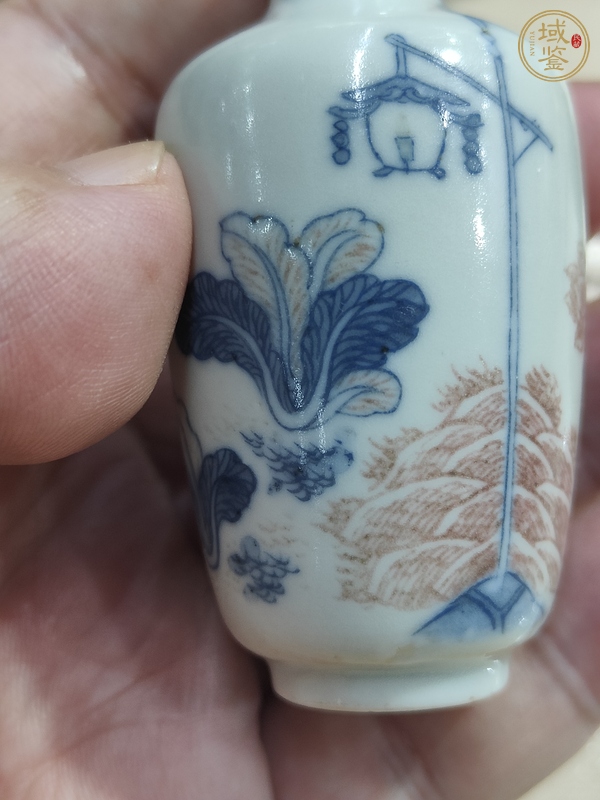 古玩陶瓷鼻煙壺真品鑒賞圖