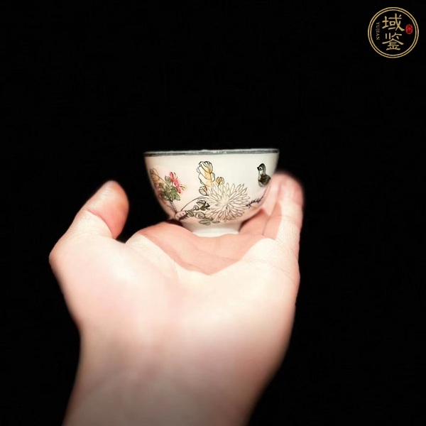 古玩陶瓷花鳥紋彩繪杯真品鑒賞圖