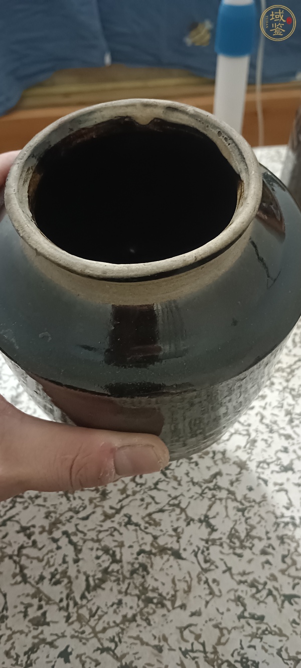 古玩陶瓷黑釉罐真品鑒賞圖