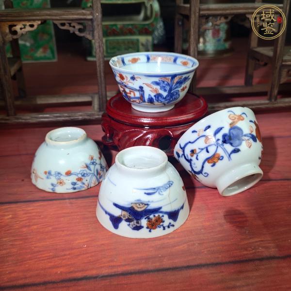 古玩陶瓷清康熙青花礬紅描金花卉紋杯一組真品鑒賞圖