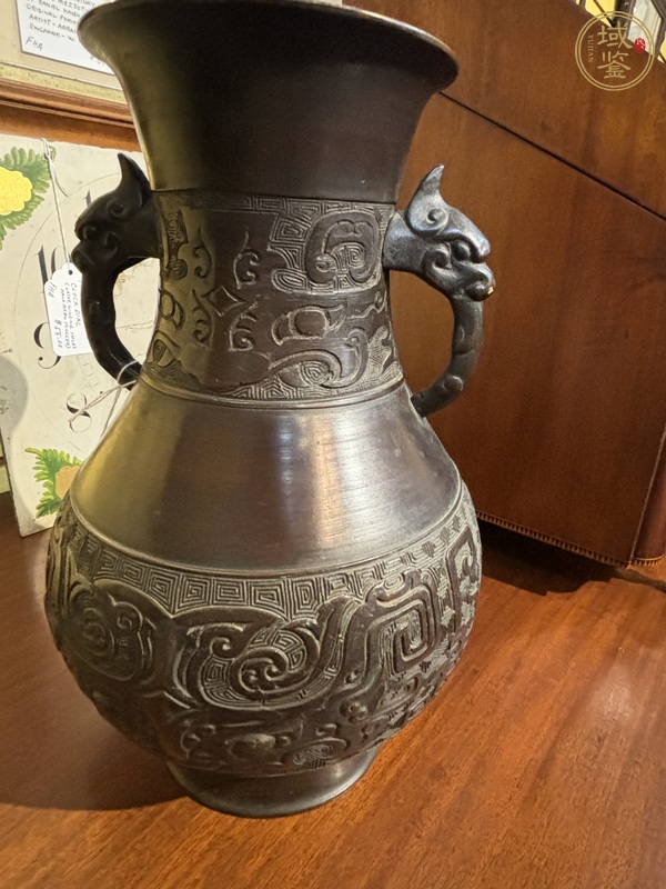 古玩陶瓷民國(guó)雙耳瓶真品鑒賞圖