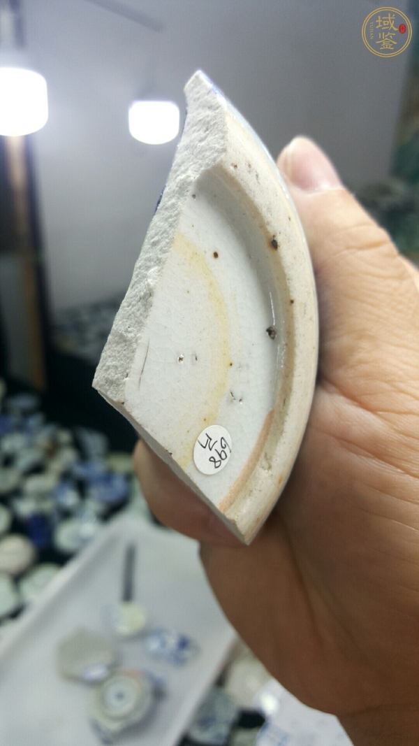 古玩陶瓷青花臥足盤標(biāo)本真品鑒賞圖