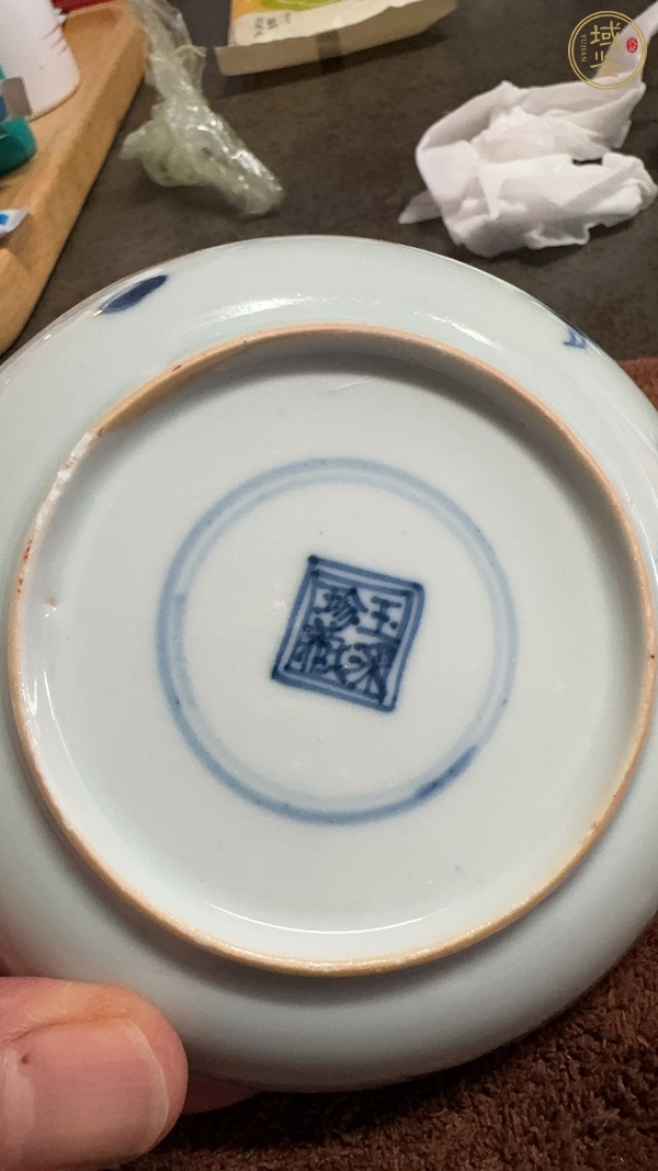 古玩陶瓷清雍正青花過墻云龍趕珠紋盤真品鑒賞圖