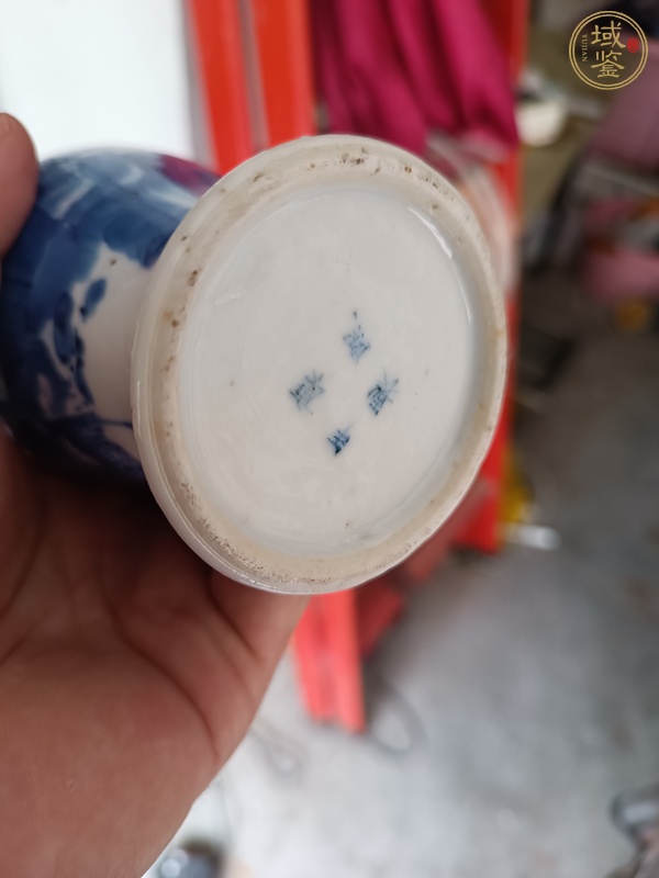 古玩陶瓷仕女紋青花瓶真品鑒賞圖