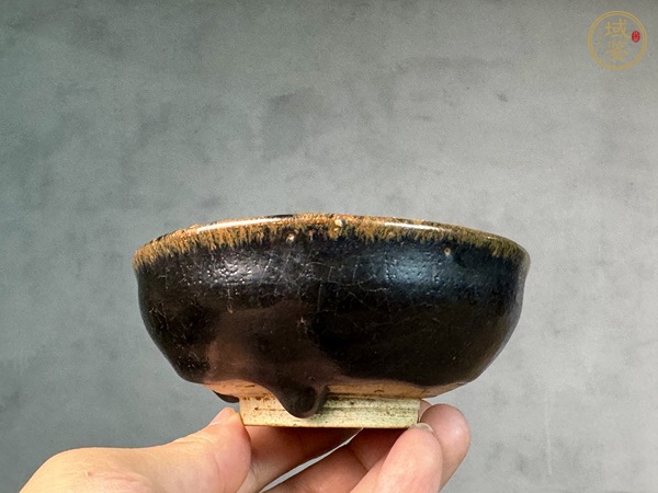 古玩陶瓷黑釉主人杯真品鑒賞圖