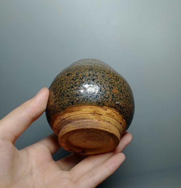 古玩陶瓷清代雞心杯拍賣,當(dāng)前價(jià)格158元