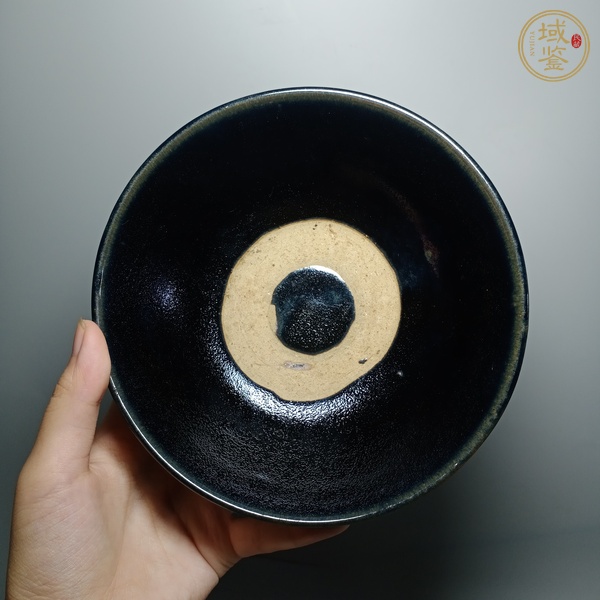 古玩陶瓷茶碗真品鑒賞圖