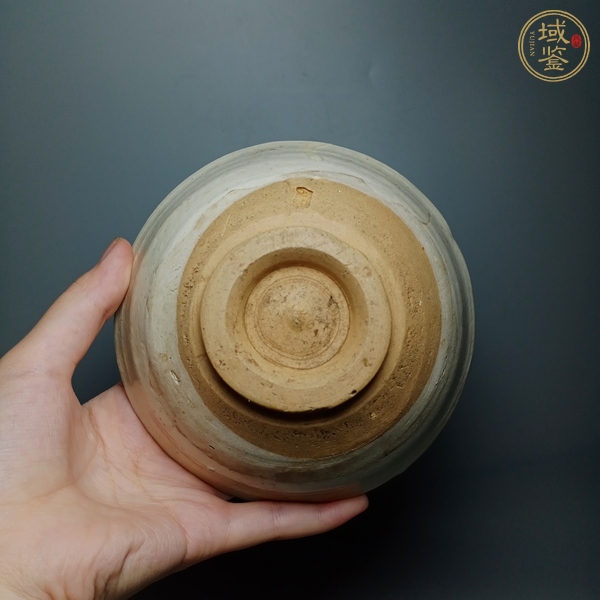 古玩陶瓷點(diǎn)彩碗真品鑒賞圖