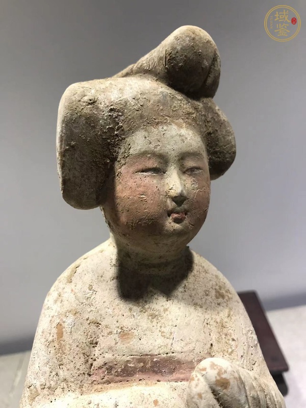 古玩陶瓷雍容華貴真品鑒賞圖