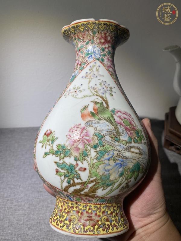 古玩陶瓷粉彩花鳥海棠瓶真品鑒賞圖