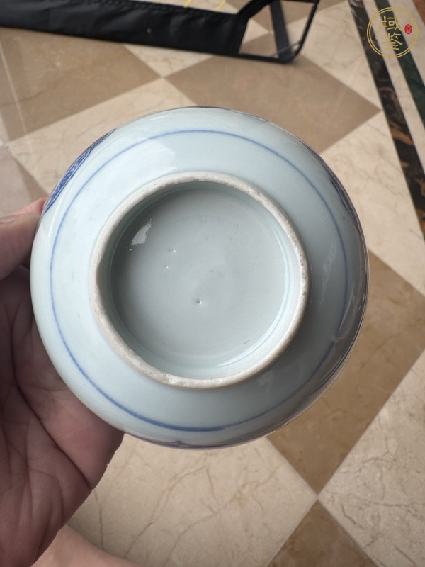 古玩陶瓷青花淡描如意云紋茶碗真品鑒賞圖