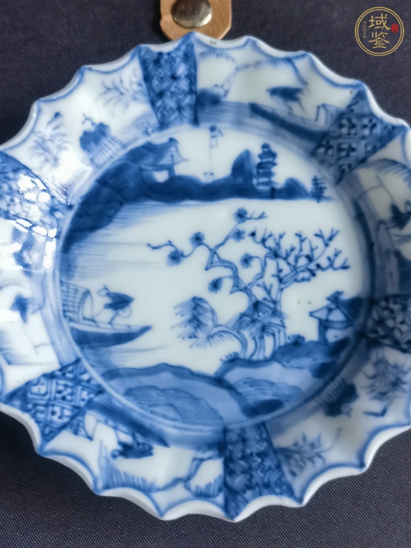 古玩陶瓷山水紋青花杯盤真品鑒賞圖