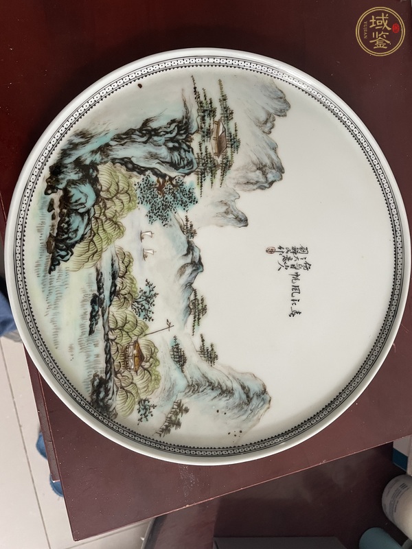 古玩陶瓷粉彩山水人物紋茶盤真品鑒賞圖