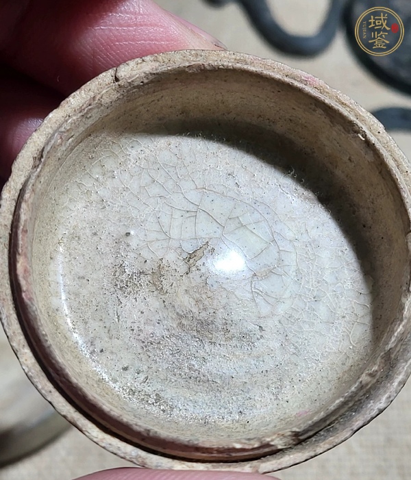 古玩陶瓷青釉印盒真品鑒賞圖