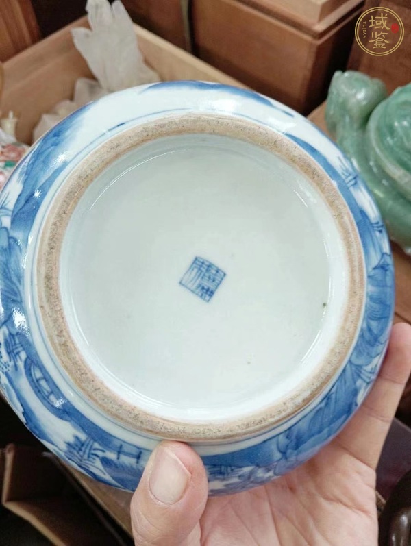 古玩陶瓷青花蓋盒真品鑒賞圖