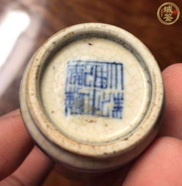 古玩陶瓷煨瓷鼻煙壺真品鑒賞圖