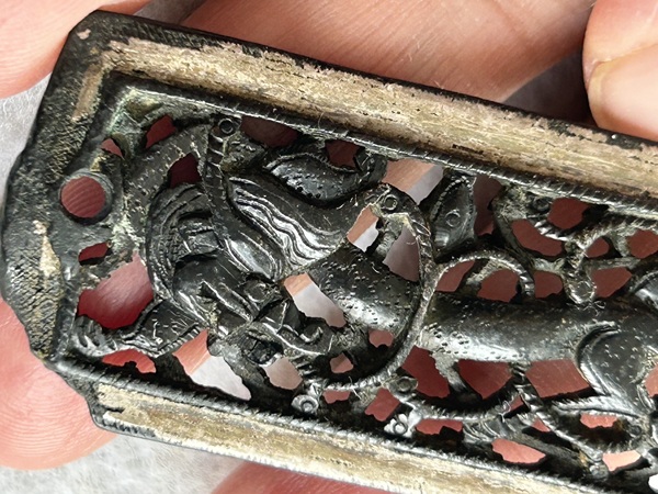 古玩雜項(xiàng)龍紋帶飾拍賣,當(dāng)前價(jià)格16000元