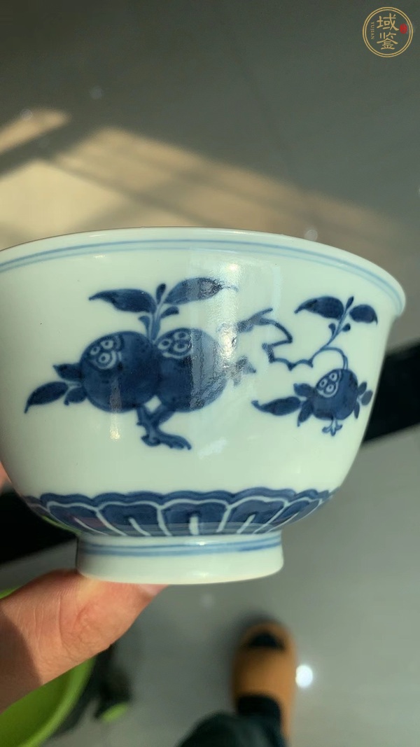 古玩陶瓷福壽三多紋青花碗真品鑒賞圖