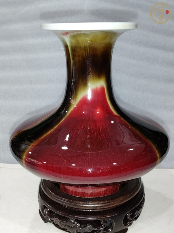 古玩陶瓷三色釉荸薺瓶真品鑒賞圖