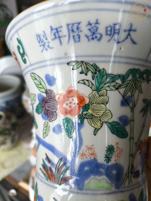 古玩陶瓷青花五彩花鳥紋花觚真品鑒賞圖