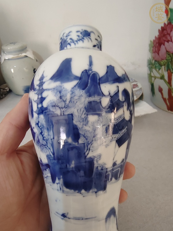 古玩陶瓷青花瓶真品鑒賞圖