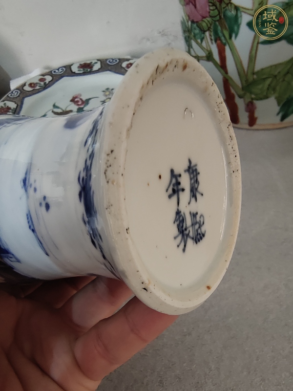 古玩陶瓷青花瓶真品鑒賞圖