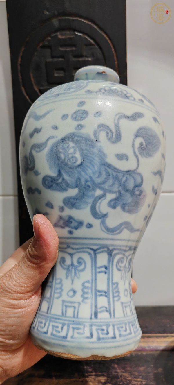 古玩陶瓷青花獅紋梅瓶真品鑒賞圖