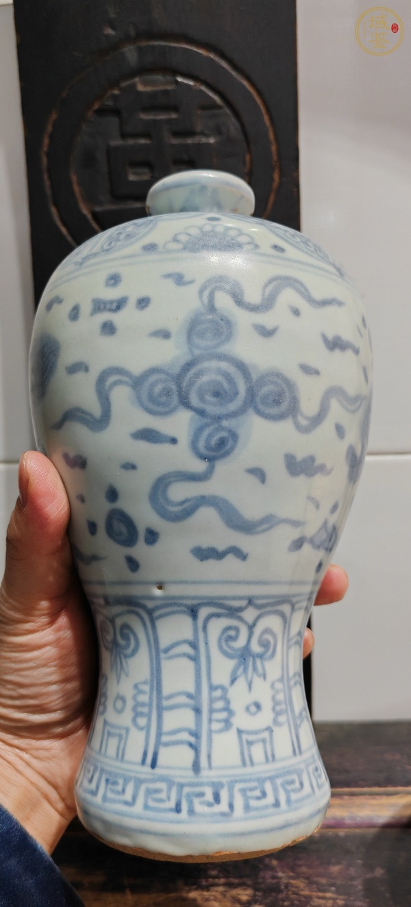 古玩陶瓷青花獅紋梅瓶真品鑒賞圖