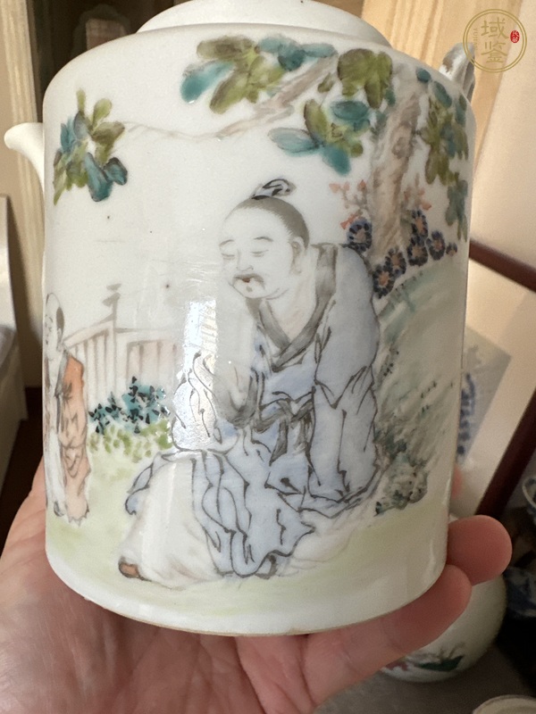 古玩陶瓷淺絳彩人物茶壺真品鑒賞圖