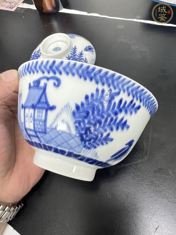 古玩陶瓷青花蓋碗真品鑒賞圖