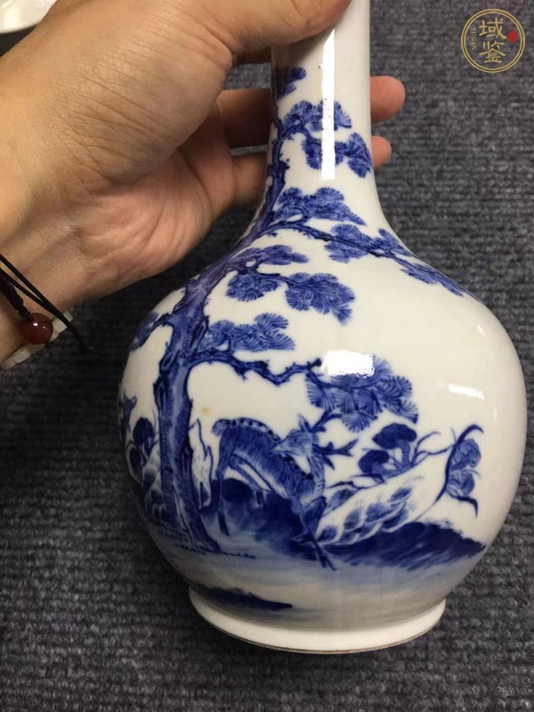 古玩陶瓷青花瓶真品鑒賞圖