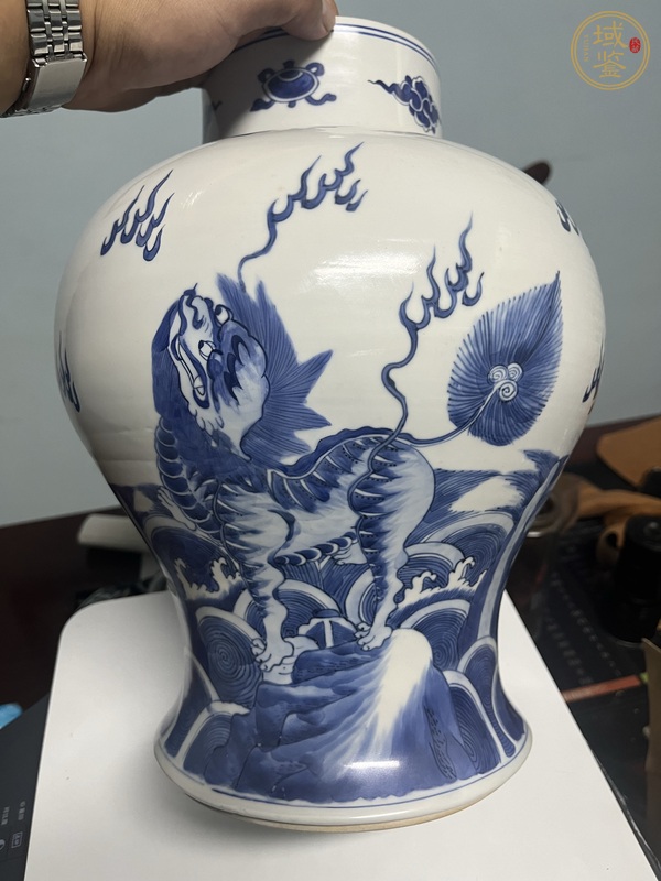 古玩陶瓷青花海水瑞獸紋將軍罐，疑似有修真品鑒賞圖