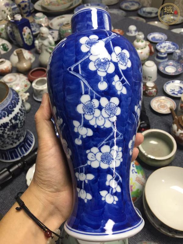 古玩陶瓷青花冰梅圖雞腿瓶真品鑒賞圖