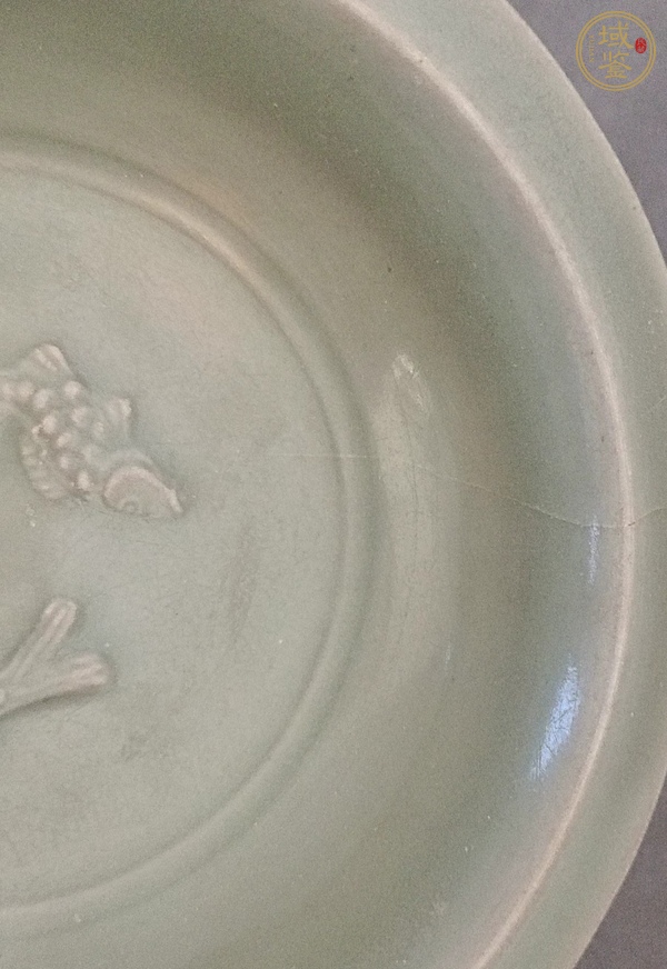 古玩陶瓷龍泉窯雙魚(yú)洗真品鑒賞圖