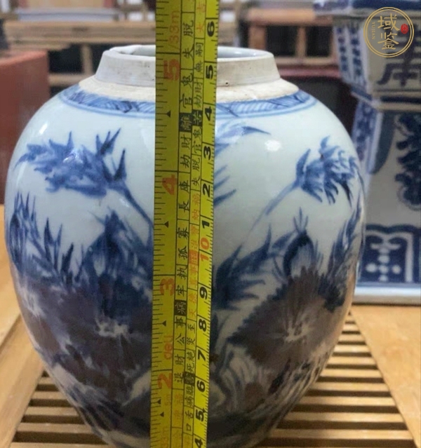 古玩陶瓷青花花卉紋蓋罐真品鑒賞圖