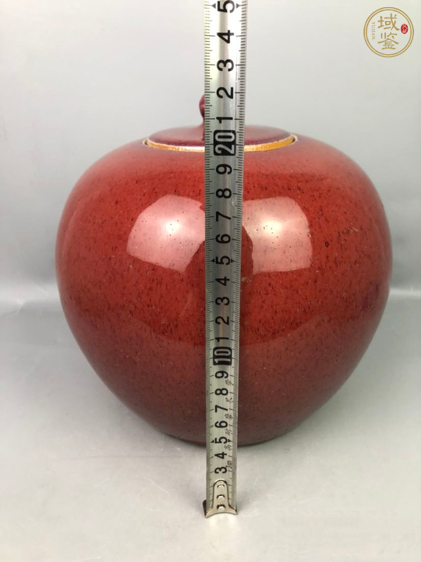 古玩陶瓷紅釉蓋罐真品鑒賞圖