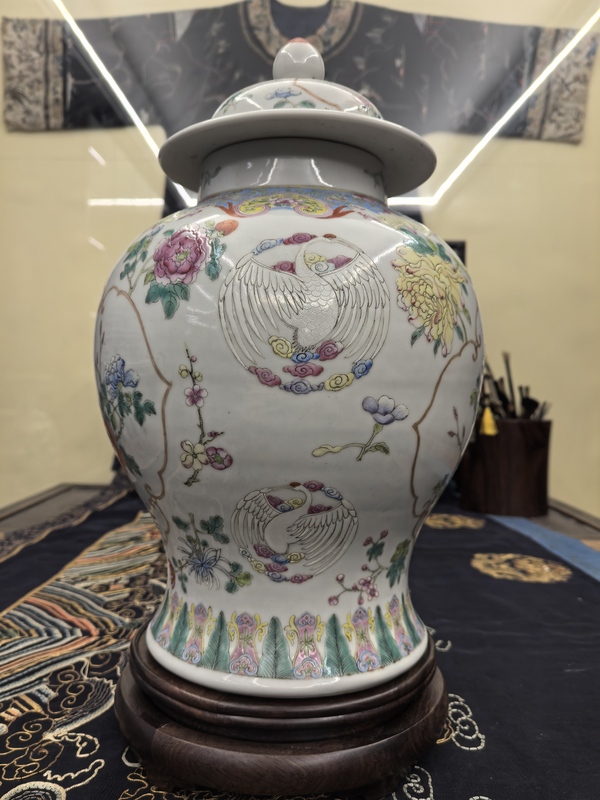 古玩陶瓷粉彩開窗鳳穿牡丹圖將軍罐(一對(duì))拍賣,當(dāng)前價(jià)格48888元