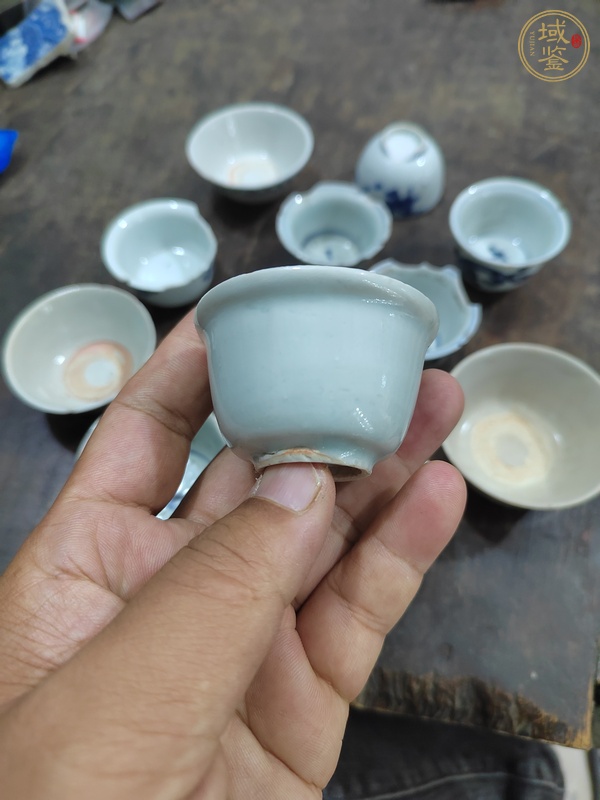 古玩陶瓷青花杯真品鑒賞圖