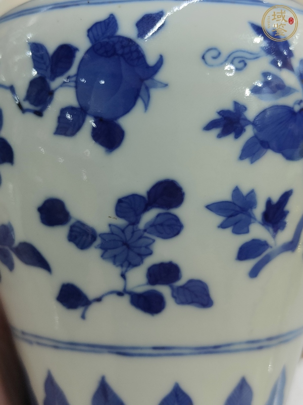 古玩陶瓷花果紋青花梅瓶真品鑒賞圖