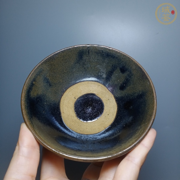 古玩陶瓷茶盞真品鑒賞圖