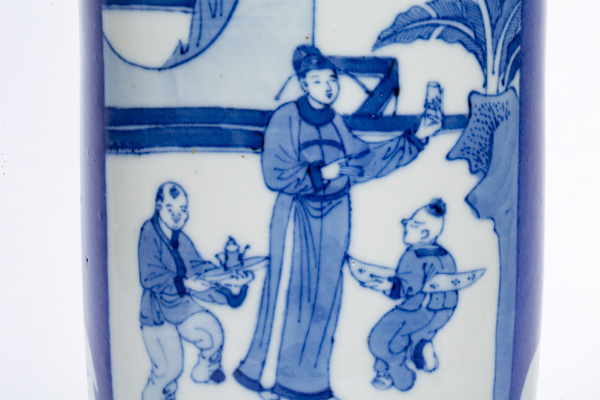 古玩陶瓷清晚·灑藍釉開窗花鳥人物圖棒槌瓶(康熙官窯款)拍賣,當前價格15000元