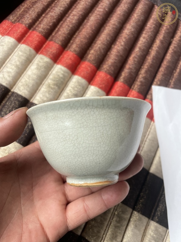 古玩陶瓷哥釉茶圓真品鑒賞圖