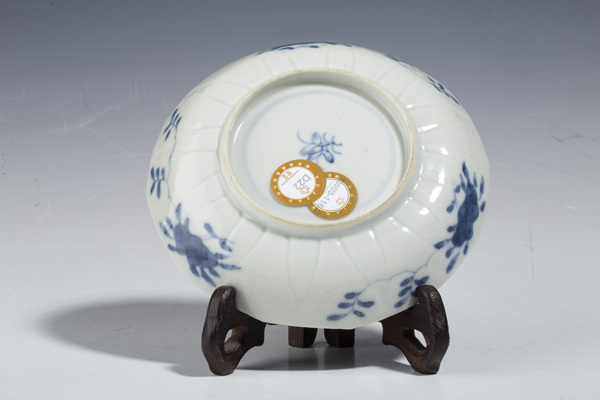 古玩陶瓷清光緒·青花開窗洞石花鳥紋杯碟一套拍賣，當(dāng)前價(jià)格345元