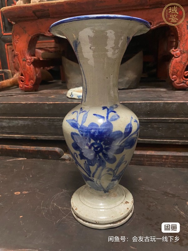 古玩陶瓷青花花卉紋撇口瓶真品鑒賞圖